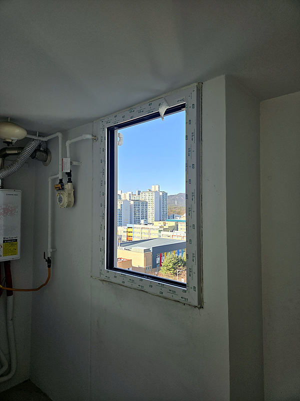 7c98069f0904ff35e31ca86463a8b5e1_1766112739_9364.jpg